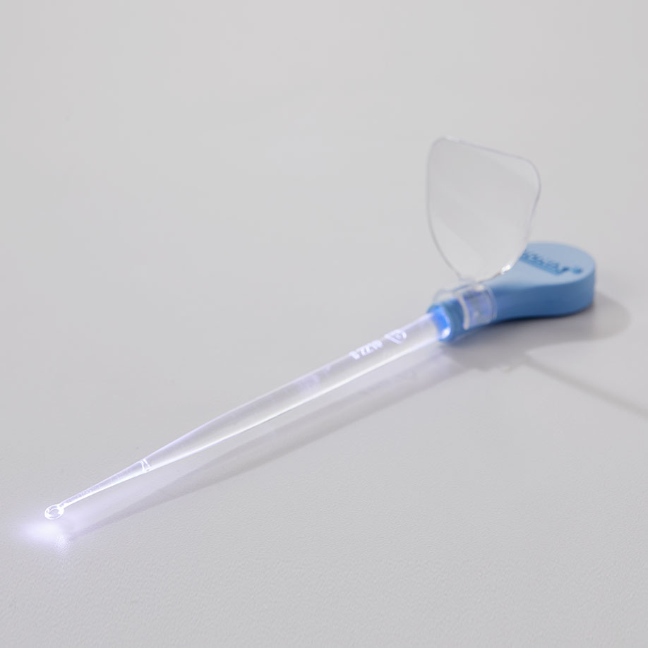 LED-Ohrküretten Figur 4 große Rundschlinge, gebogen (50 Stck.)